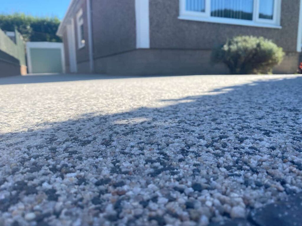 This is a photo of a resin path installed in Birmingham by Birmingham Resin Driveways