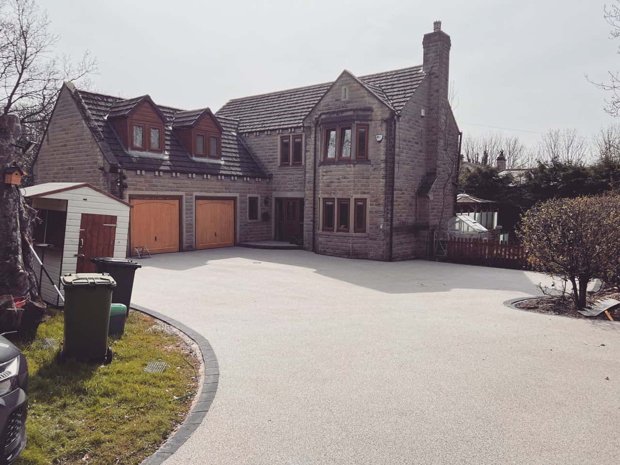 This is a photo of a resin driveway installed in Birmingham by Birmingham Resin Driveways